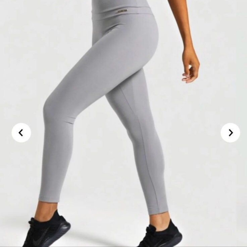 Gymshark Whitney Simmons V1 Leggings